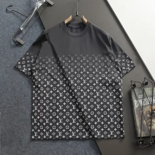 Louis Vuitton LV T-Shirts Short Sleeved For Unisex #1412244 $40.00 USD, Wholesale Replica Louis Vuitton LV T-Shirts