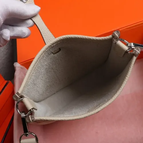 Replica Hermes AAA Quality Messenger Bags For Women #1412653 $96.00 USD for Wholesale