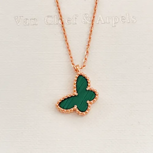 Replica Van Cleef & Arpels Necklaces For Women #1413246 $32.00 USD for Wholesale