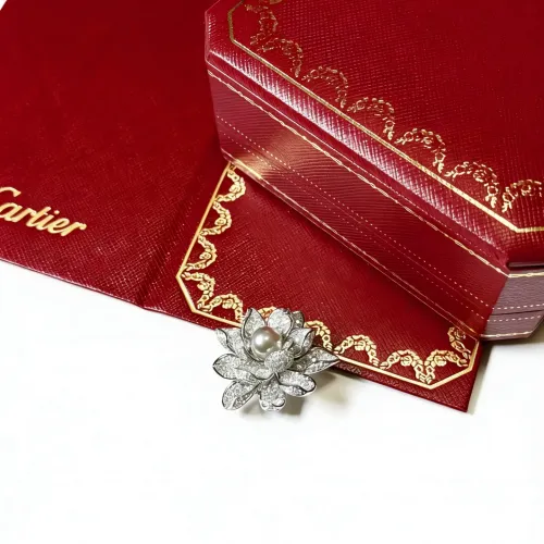 Cartier Brooches For Women #1413253