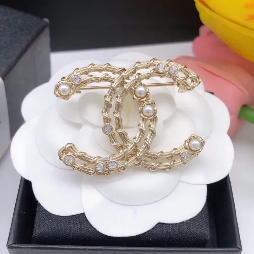 Chanel Brooches For Women #1413284