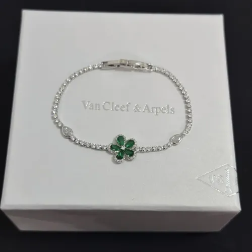 Van Cleef &amp; Arpels Bracelets For Women #1413296 $48.00 USD, Wholesale Replica Van Cleef &amp; Arpels Bracelets