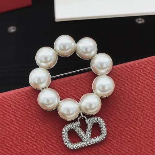 Valentino Brooches For Women #1413327