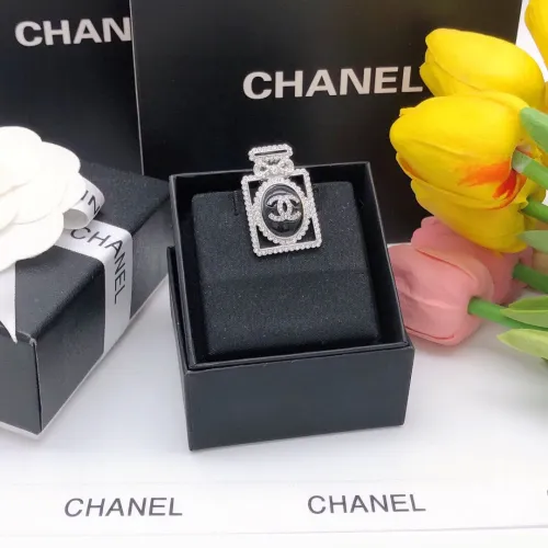 Replica Chanel Brooches For Women #1413378 $25.00 USD for Wholesale