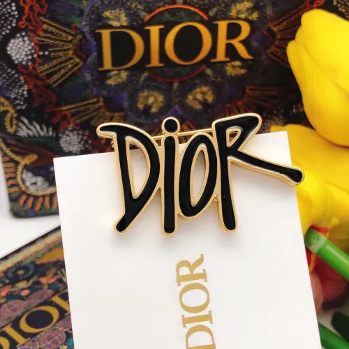 Christian Dior Brooches For Women #1413382 $25.00 USD, Wholesale Replica Christian Dior Brooches