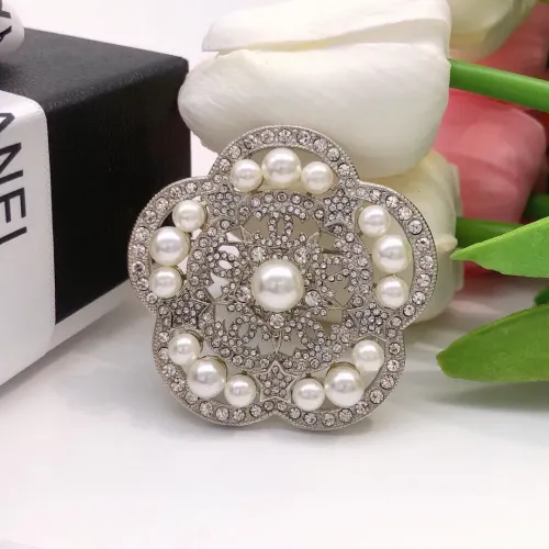 Chanel Brooches For Women #1413406 $34.00 USD, Wholesale Replica Chanel Brooches
