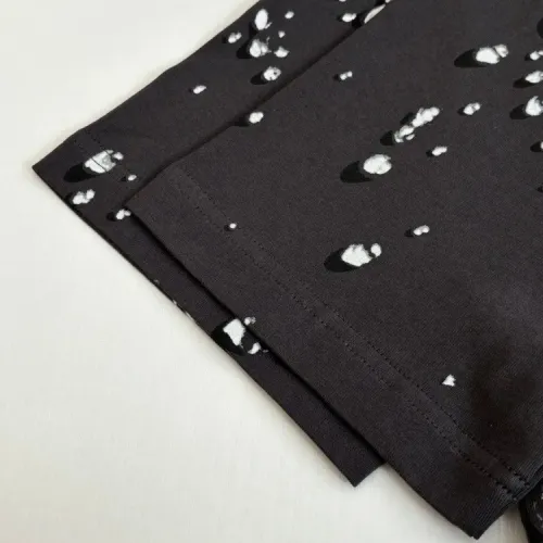 Replica Louis Vuitton LV T-Shirts Short Sleeved For Unisex #1413452 $60.00 USD for Wholesale