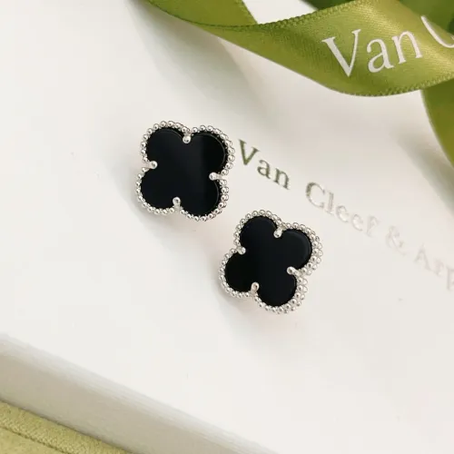Replica Van Cleef & Arpels Earrings For Women #1413532 $25.00 USD for Wholesale