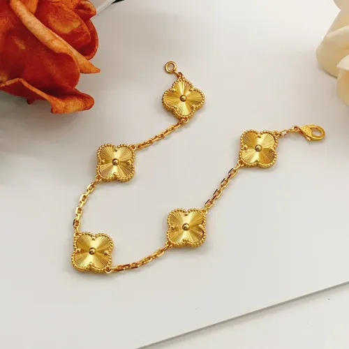 Replica Van Cleef & Arpels Bracelets For Women #1413745 $34.00 USD for Wholesale