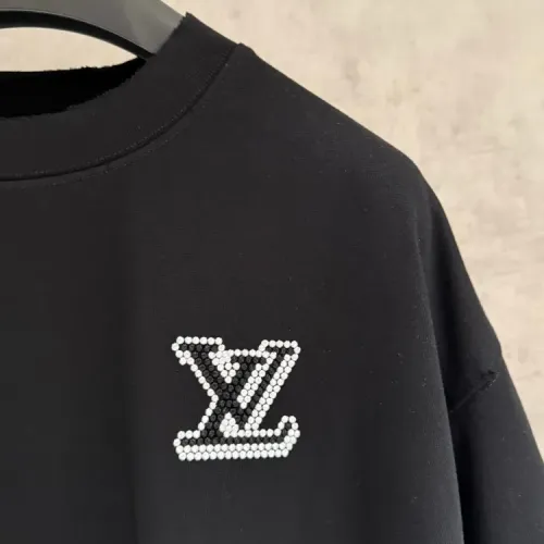 Replica Louis Vuitton LV T-Shirts Short Sleeved For Unisex #1413883 $45.00 USD for Wholesale