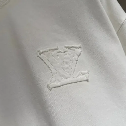 Replica Louis Vuitton LV T-Shirts Short Sleeved For Unisex #1413892 $48.00 USD for Wholesale
