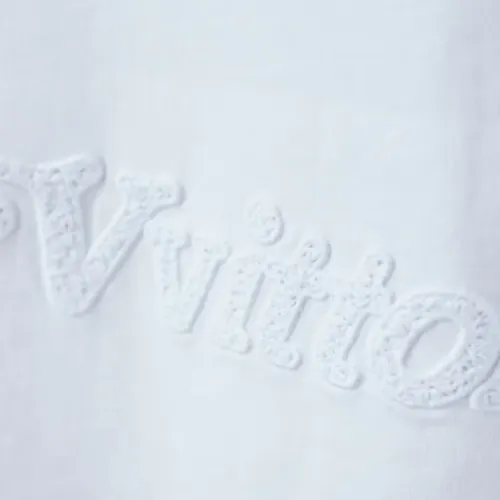 Replica Louis Vuitton LV T-Shirts Short Sleeved For Unisex #1414010 $39.00 USD for Wholesale