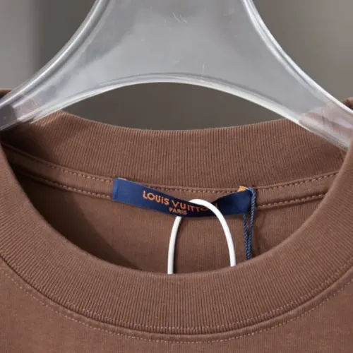 Replica Louis Vuitton LV T-Shirts Short Sleeved For Unisex #1414015 $38.00 USD for Wholesale