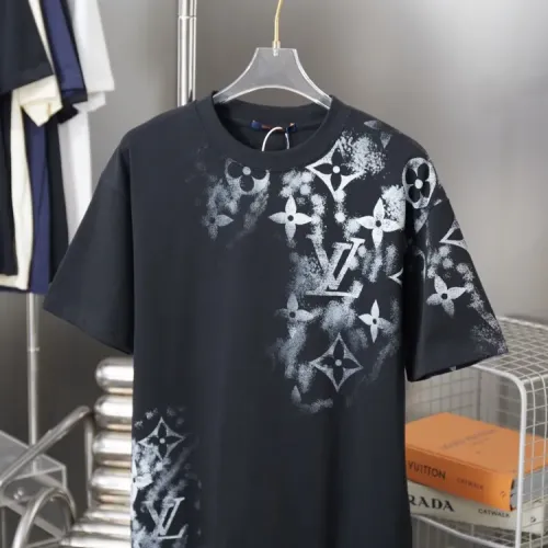 Louis Vuitton LV T-Shirts Short Sleeved For Unisex #1414017 $38.00 USD, Wholesale Replica Louis Vuitton LV T-Shirts