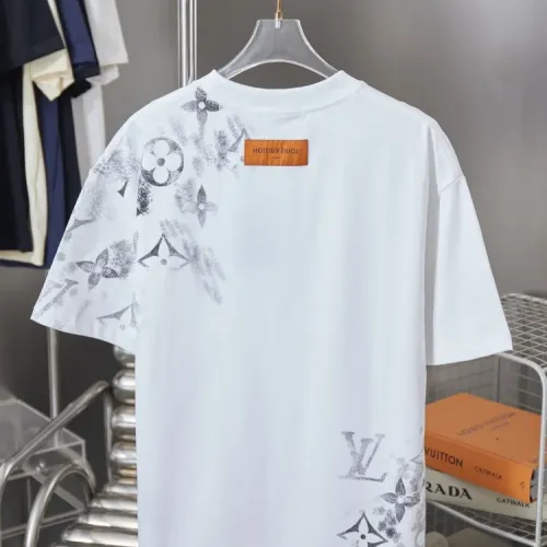 Replica Louis Vuitton LV T-Shirts Short Sleeved For Unisex #1414018 $38.00 USD for Wholesale