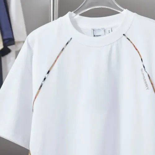 Replica Burberry T-Shirts Short Sleeved For Unisex #1414022 $39.00 USD for Wholesale