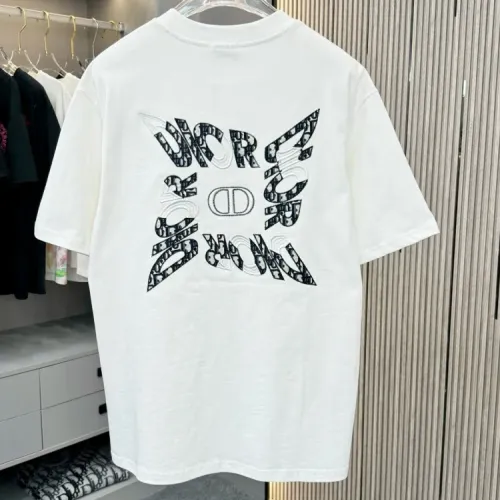 Christian Dior T-Shirts Short Sleeved For Unisex #1414070 $40.00 USD, Wholesale Replica Christian Dior T-Shirts