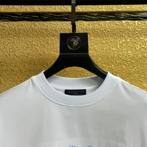 Replica Louis Vuitton LV T-Shirts Short Sleeved For Unisex #1414123 $41.00 USD for Wholesale