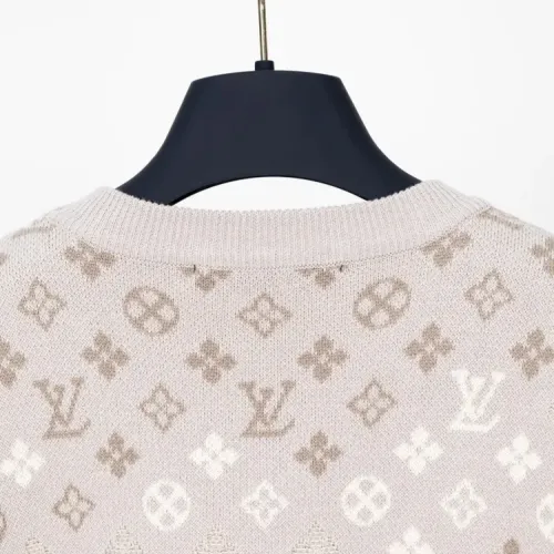 Replica Louis Vuitton LV T-Shirts Short Sleeved For Unisex #1414128 $42.00 USD for Wholesale