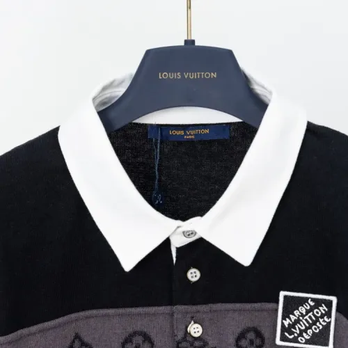 Replica Louis Vuitton LV T-Shirts Short Sleeved For Unisex #1414132 $48.00 USD for Wholesale