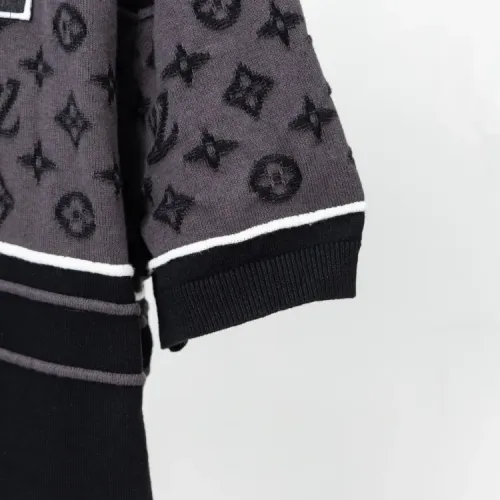 Replica Louis Vuitton LV T-Shirts Short Sleeved For Unisex #1414132 $48.00 USD for Wholesale