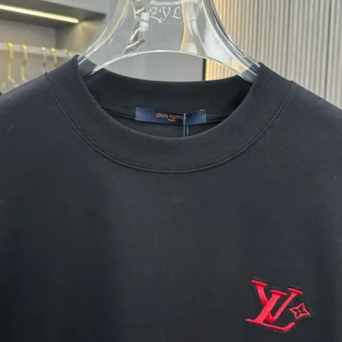 Replica Louis Vuitton LV T-Shirts Short Sleeved For Unisex #1414136 $40.00 USD for Wholesale