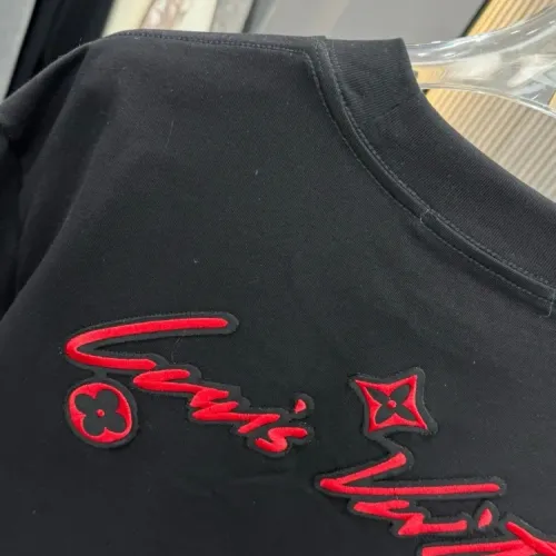 Replica Louis Vuitton LV T-Shirts Short Sleeved For Unisex #1414136 $40.00 USD for Wholesale