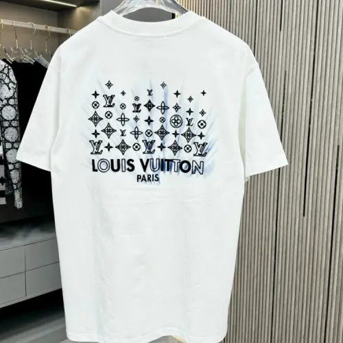 Replica Louis Vuitton LV T-Shirts Short Sleeved For Unisex #1414143 $40.00 USD for Wholesale