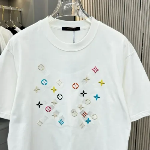 Replica Louis Vuitton LV T-Shirts Short Sleeved For Unisex #1414150 $40.00 USD for Wholesale