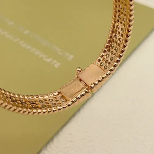 Replica Van Cleef & Arpels Bracelets #1414294 $32.00 USD for Wholesale