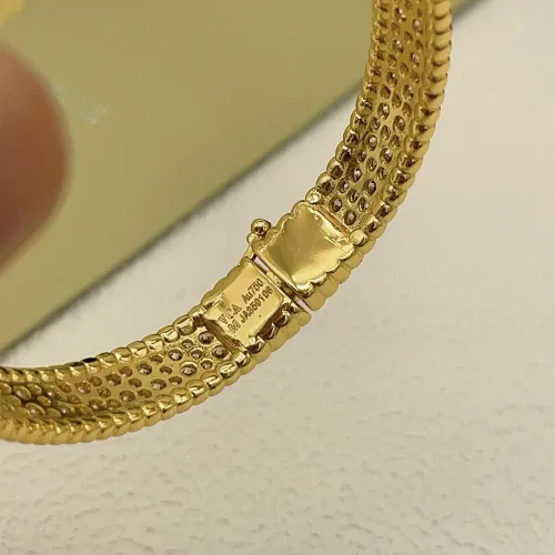Replica Van Cleef & Arpels Bracelets #1414295 $32.00 USD for Wholesale