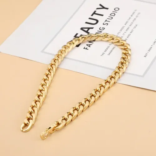 Replica Louis Vuitton Necklaces #1414550 $39.00 USD for Wholesale