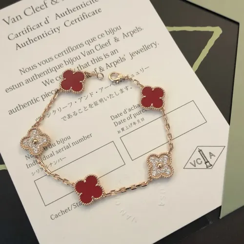 Van Cleef & Arpels Bracelets For Women #1414613