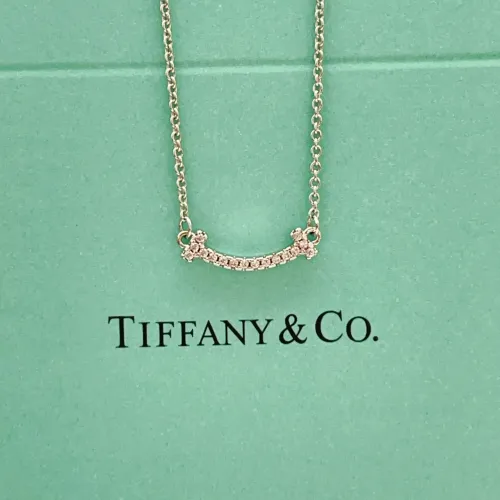 Replica Tiffany Necklaces #1414776 $25.00 USD for Wholesale