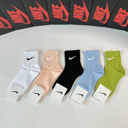 Replica Nike Socks #1414818 $27.00 USD for Wholesale