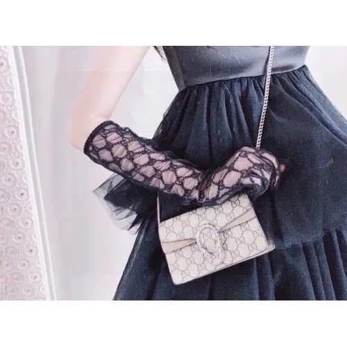 Replica Gucci Gloves For Women #1415590 $42.00 USD for Wholesale