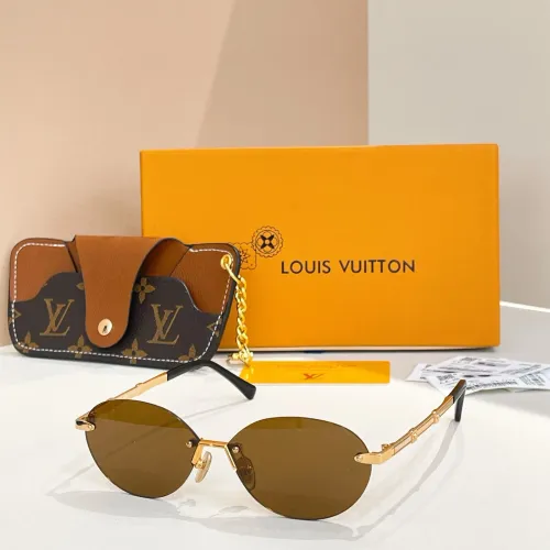 Louis Vuitton AAA Quality Sunglasses #1416330