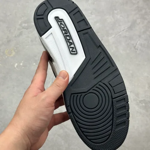 Replica Air Jordan Legacy 312 For Women #1417275 $98.00 USD for Wholesale