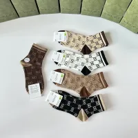 $27.00 USD Gucci Socks #1407332
