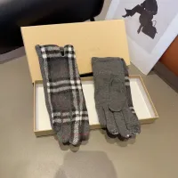 $38.00 USD Burberry Gloves #1407565