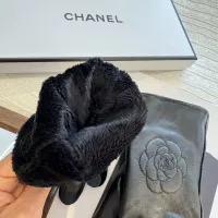 $42.00 USD Chanel Gloves For Women #1407580