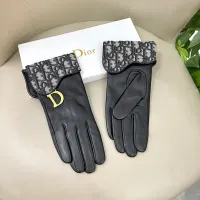 $60.00 USD Christian Dior Gloves For Women #1407600
