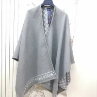 $85.00 USD Louis Vuitton Poncho #1408780