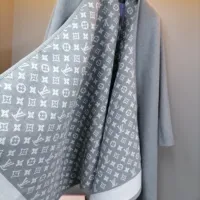 $85.00 USD Louis Vuitton Poncho #1408780