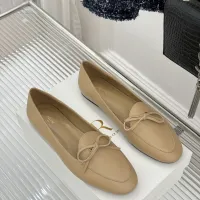 $108.00 USD Celine Flat Shoes For Women #1409405