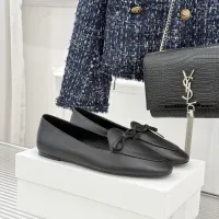 $108.00 USD Celine Flat Shoes For Women #1409409