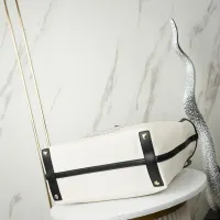 $96.00 USD Burberry AAA Quality Shoulder Bags For Women #1410842