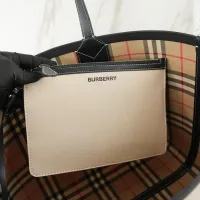 $108.00 USD Burberry AAA Quality Shoulder Bags For Women #1410852