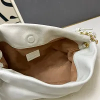 $112.00 USD LOEWE AAA Quality Messenger Bags For Women #1411153