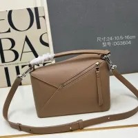 $105.00 USD LOEWE AAA Quality Messenger Bags For Women #1411206